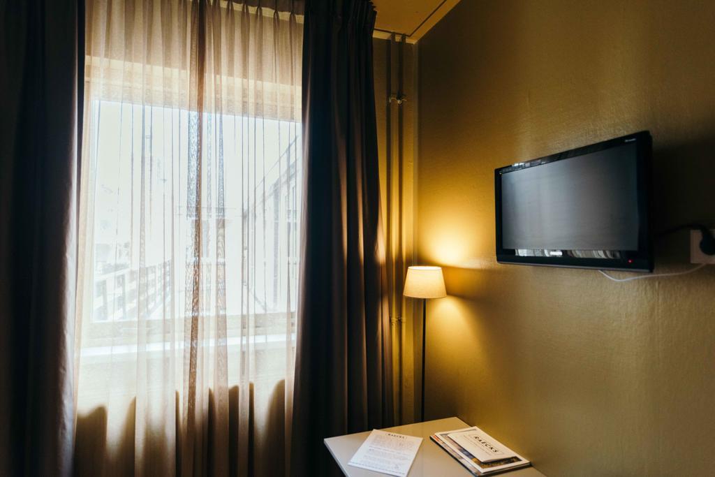 Hotel Raecks 하를렘 외부 사진