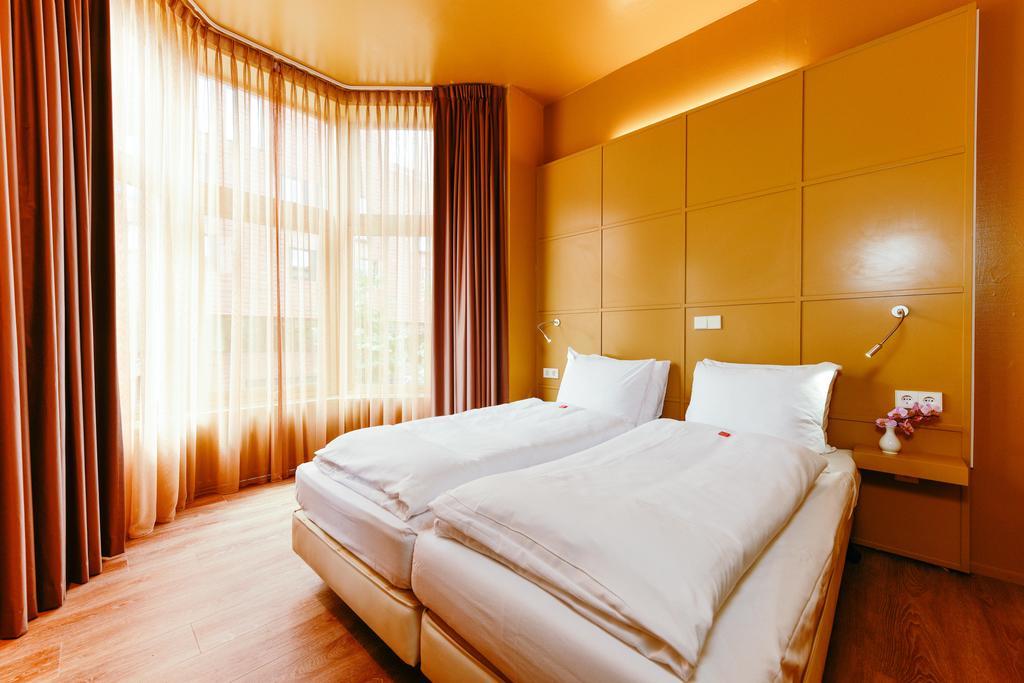 Hotel Raecks 하를렘 외부 사진