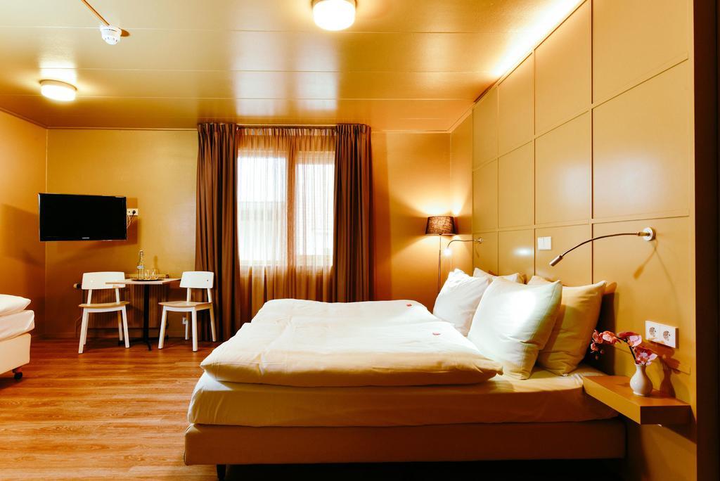 Hotel Raecks 하를렘 외부 사진